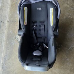 Britax Car Seat Woth Base Expires 2030