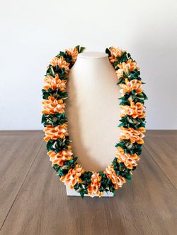 CSU Pomona Graduation Lei - Green and Yellow Lei