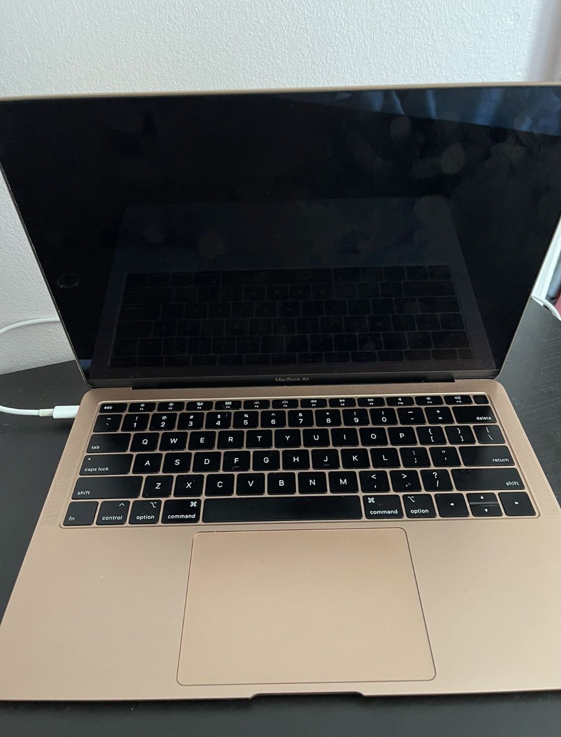 Rose Gold MacBook Air 8gb