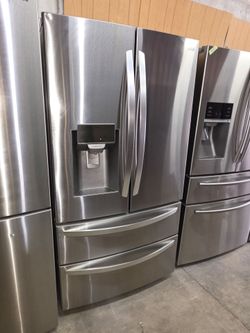 L/G Refrigerator 4 door stainless Steel everything works good ✅️ 2️⃣month's warranty ✅️ 0