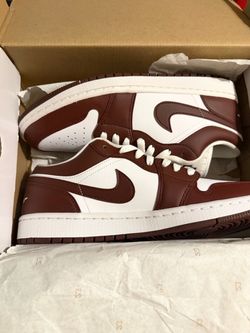 Nike Air Jordan 1 Low Sneakers