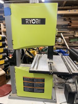 RYOBI   2.5 Amp 9 in. Band Saw