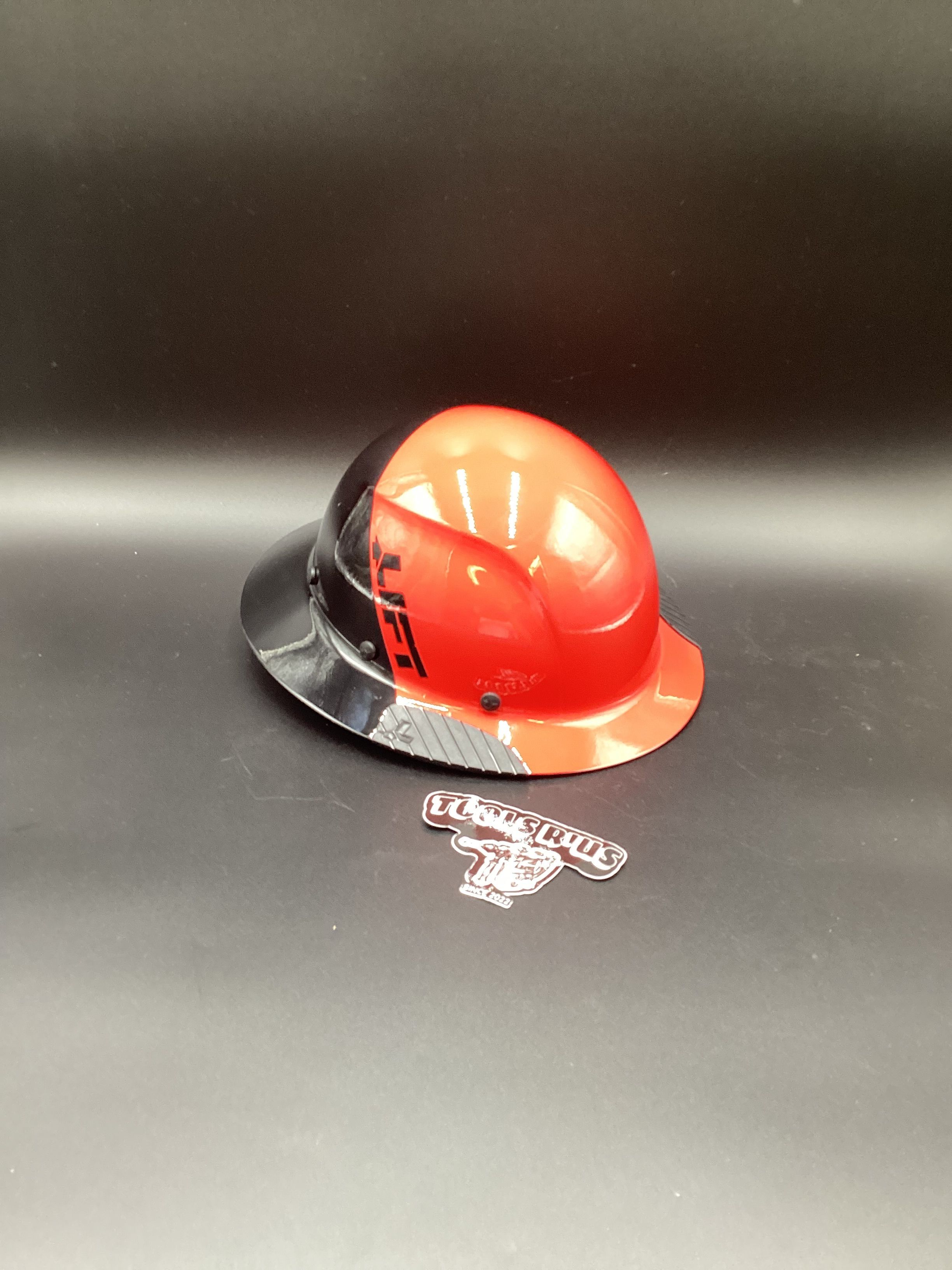 LIFT SAFETY DAX FULL BRIM HARD HAT RED/BLK**(FINANCIAMOS/WE FINANCE)**
