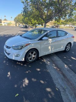 2012 Hyundai Elantra
