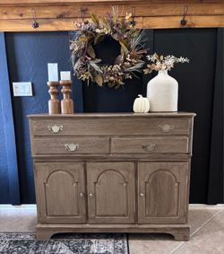 ❤️ Buffet cabinet server entryway accent seadrift console entrance hall tv stand neutral Pennsylvania House