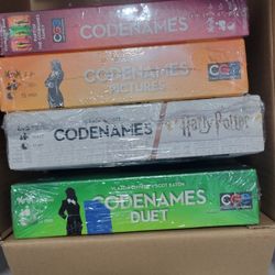 Codenames ORIGINAL , DUET or Harry Potter