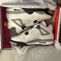 Jordan 4 White Cement Size 11.5 VNDS