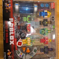 Roblox Heroes Of Robloxia Collector Items