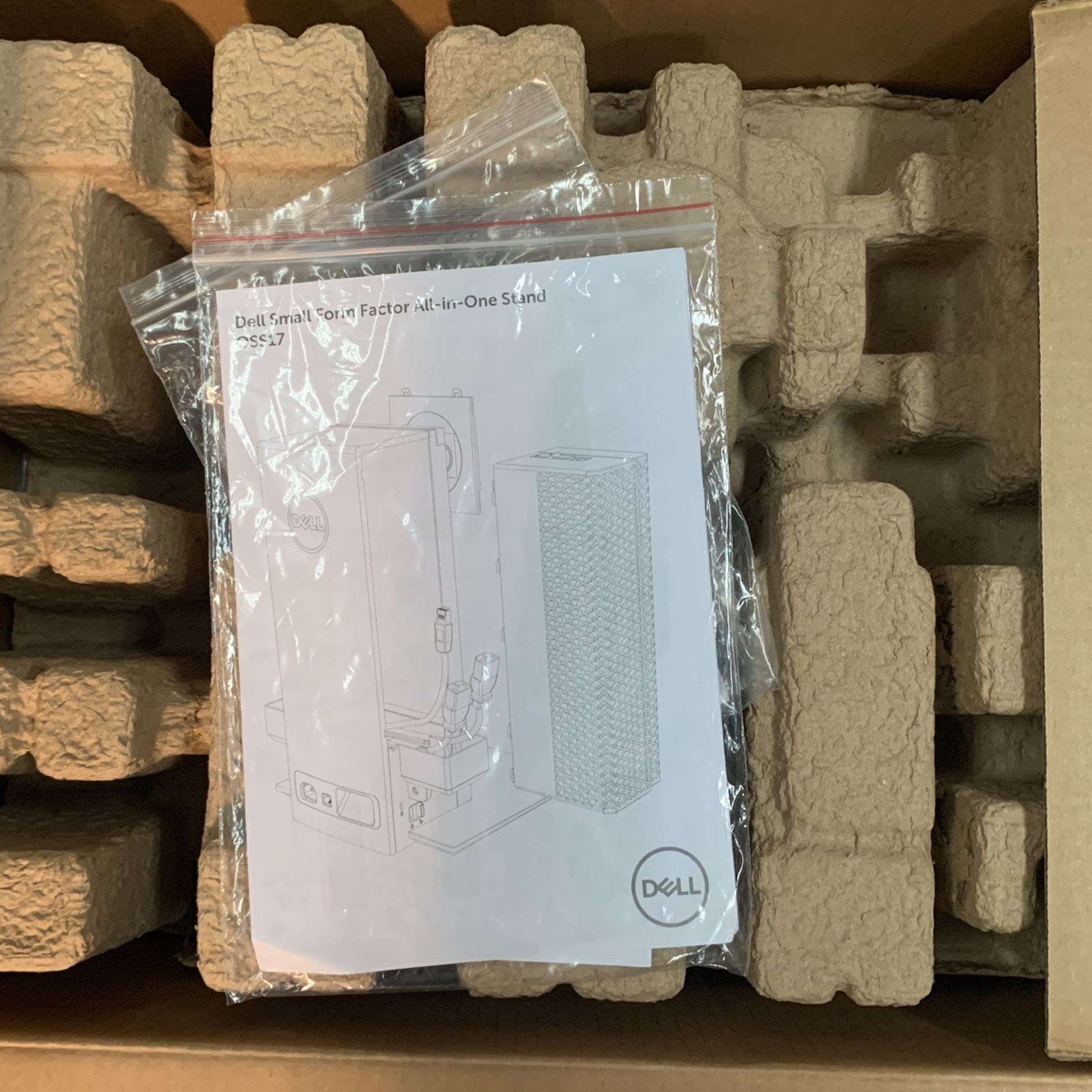 NIB Dell OSS17 All In One Stand