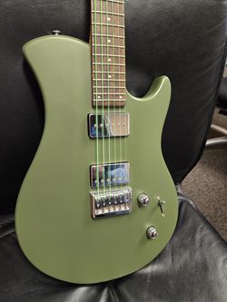Relish Guitar Green With Extra Swappable Pickups and Hard Case