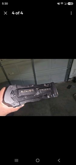 Kicker 4 channel amp 300.4