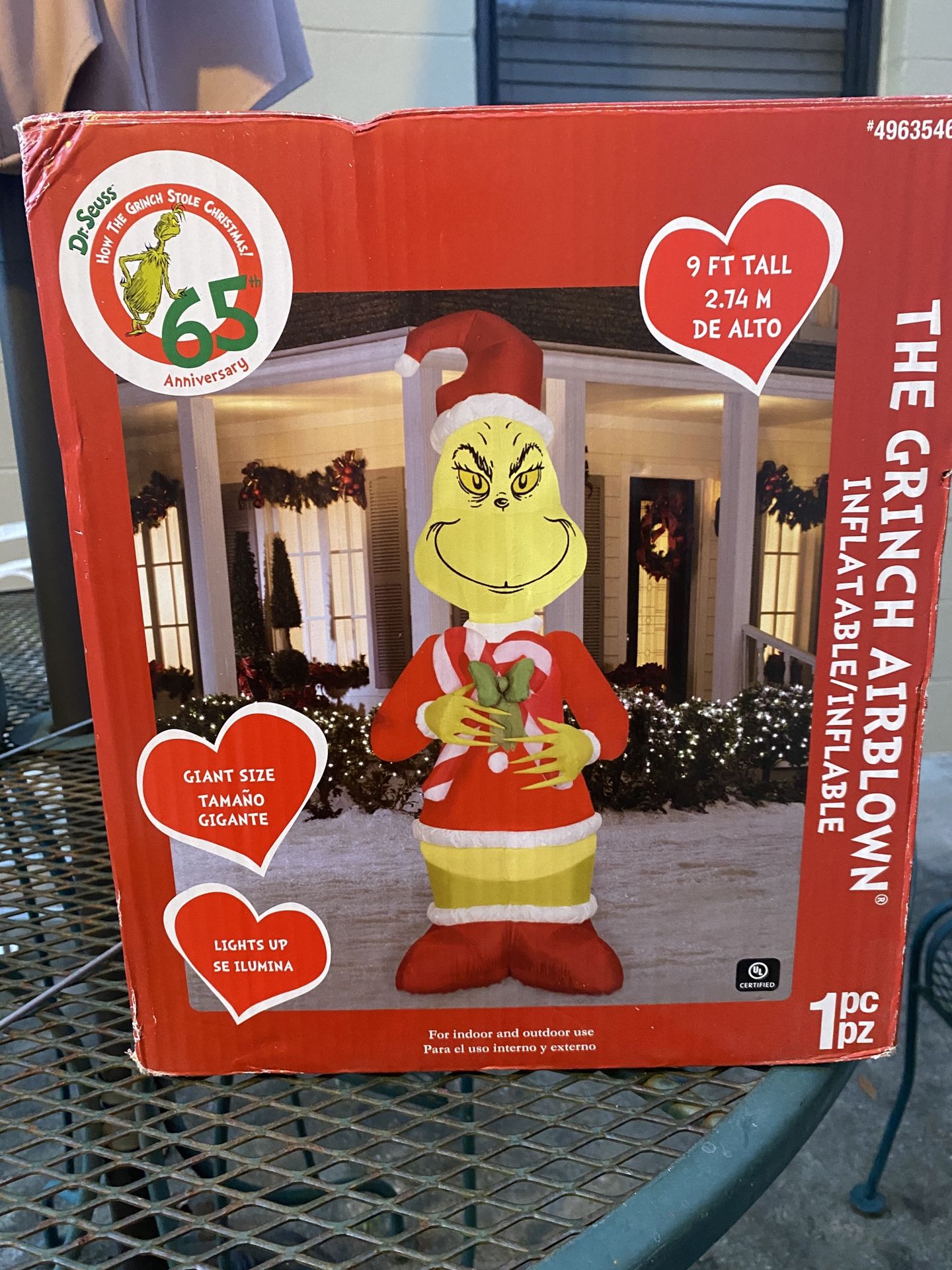 9’ Tall Giant Size GRINCH airblown Inflatable Outdoor Christmas