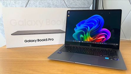 Samsung Galaxy Book5 Touchscreen – 16GB RAM – 1TB SSD – Like New