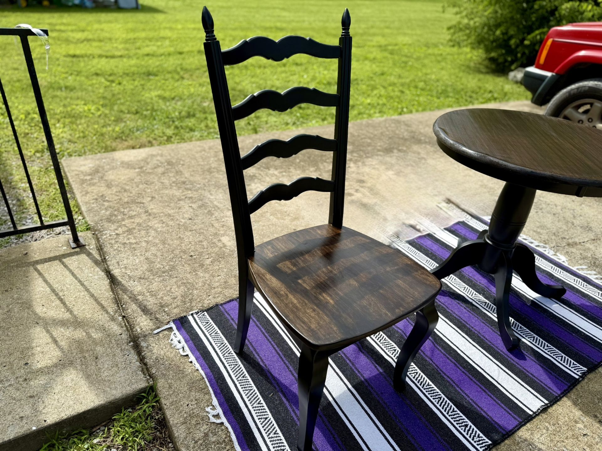 Solid Wood Dining Chair – Great Condition!