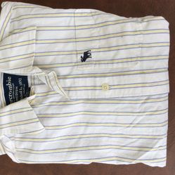 Men's  Medium Ambercrombie Long Sleeved Button Down $10