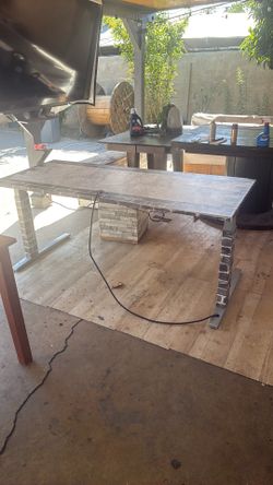 Adjustable Height Table