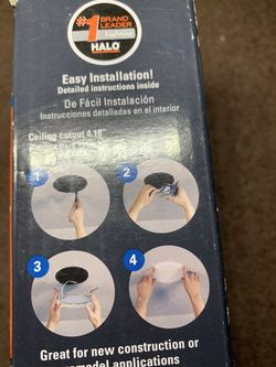 Small wall ring light