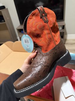 Justin Gypsy Women’s Ostrich Print Western Boots – Size 7 (New)