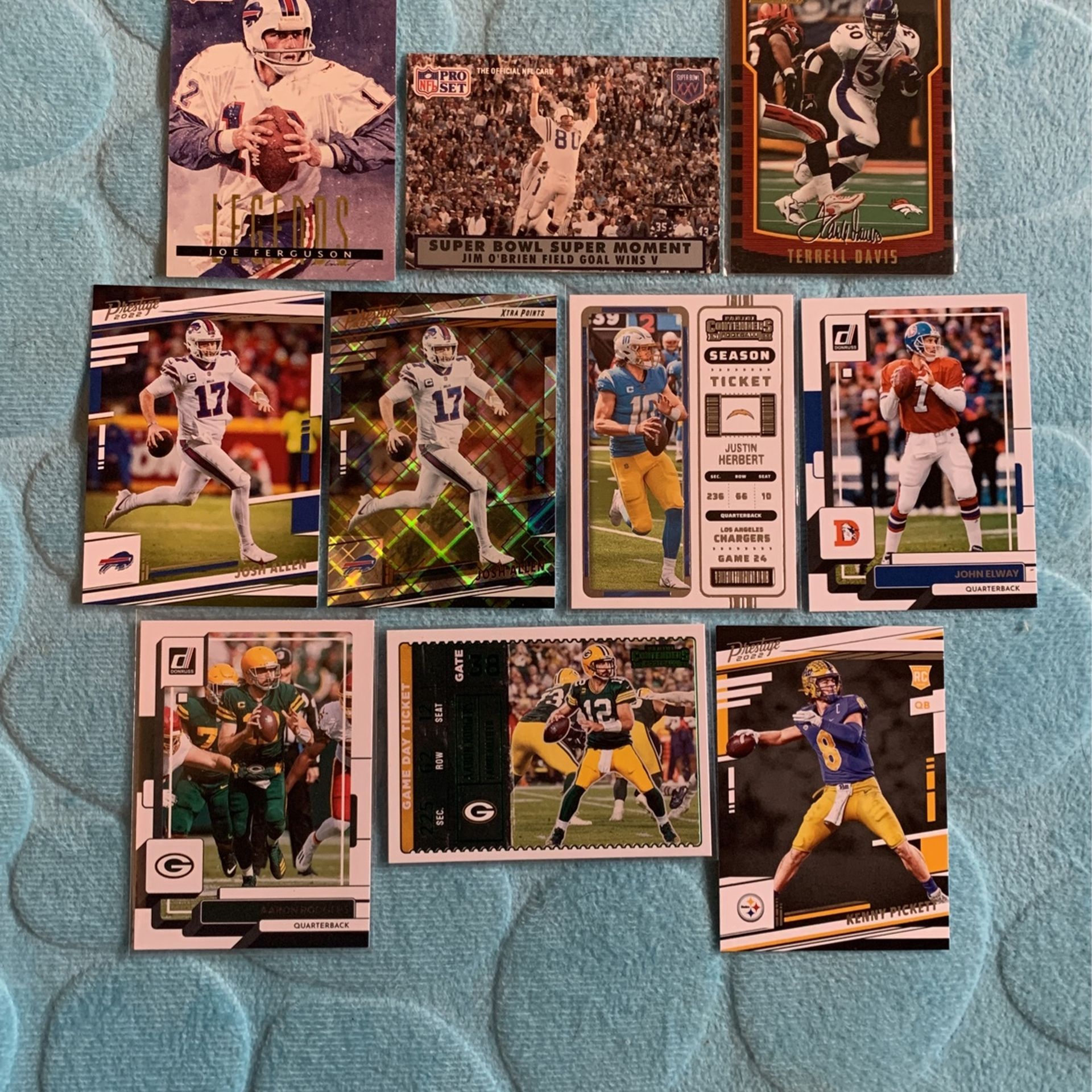 NFL Football Card Lot Of 10 Cards