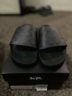 Coach Slides Size 12 