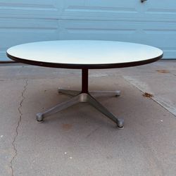1960’s MCM Herman Miller for Knolls table