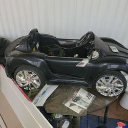 Kids Porsche Electric Car w/remote-Needs Work