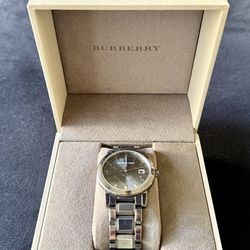 Burberry Unisex Classic Checked Analog Quartz 38mm Watch BU9007 Dark Gray