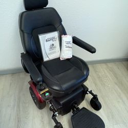 Merits Vision Super Power Chair. 