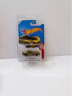 Hot Wheels 2013 SRT Viper (Gold)
