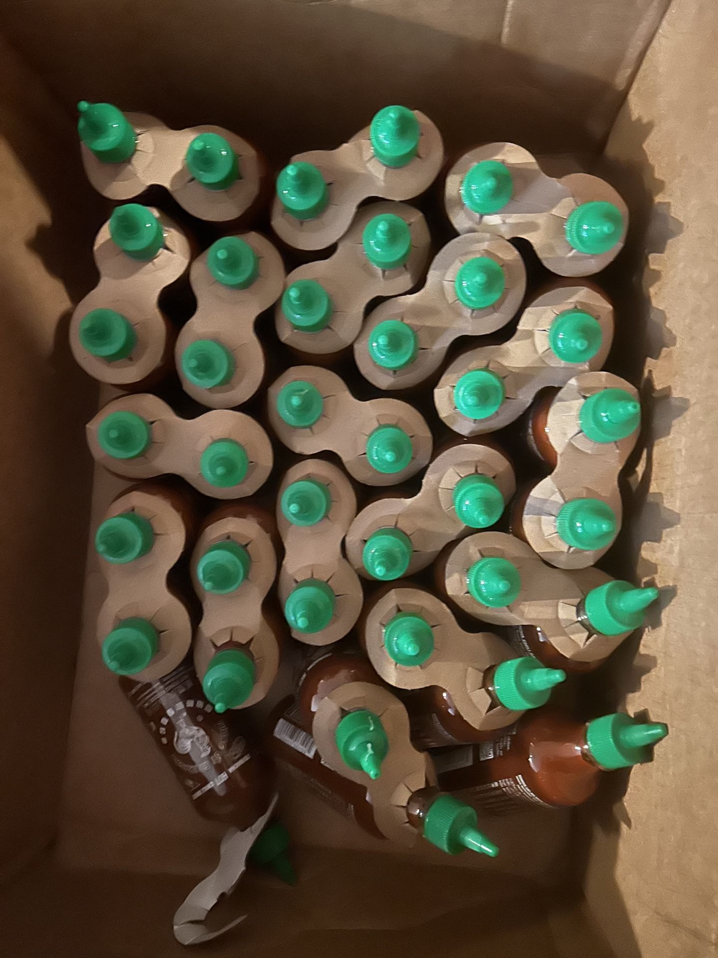 17oz Sriracha 38x Bottle