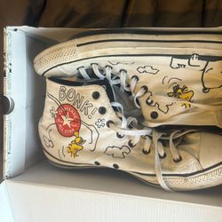 Peanuts Converse