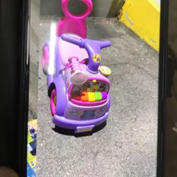 Kid Push Toy