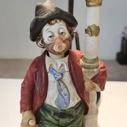 Clock Post Willie 