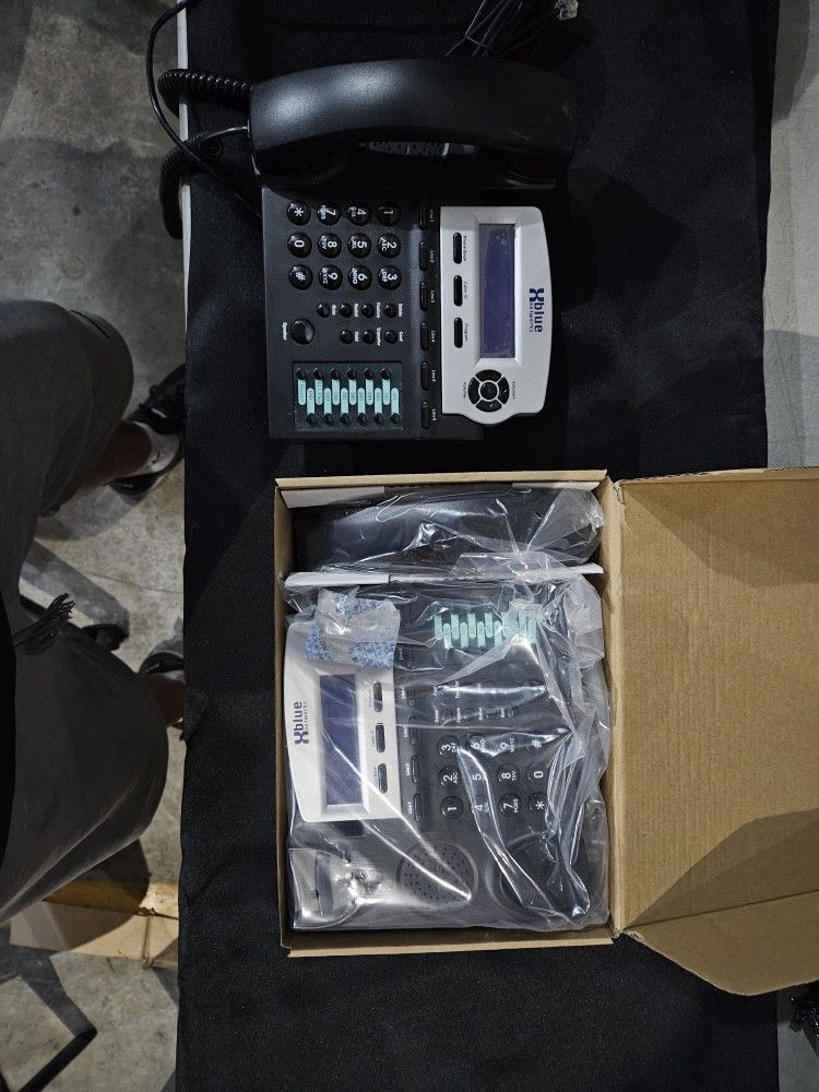 Qty 2 Ip Phone XBlue Networks X16 XB 1670 00 Backlit Speakerphone (Charcoal