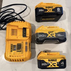 Dewalt 20v Fast charger and batteries 