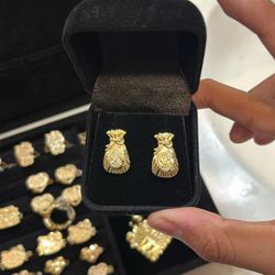 Gold Money Bag Earrings 