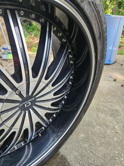 22” aluminum rims