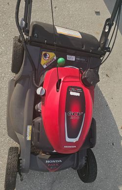Honda hrx 217 mower