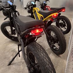 New! Electric Bike, 1500 W, 40mph, Akez E-bike, Black, Red, Blue, Yellow, Free Delivery 🚚 + Lock 🔐 