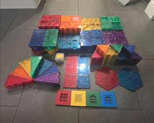 Assorted Magnetic Tiles