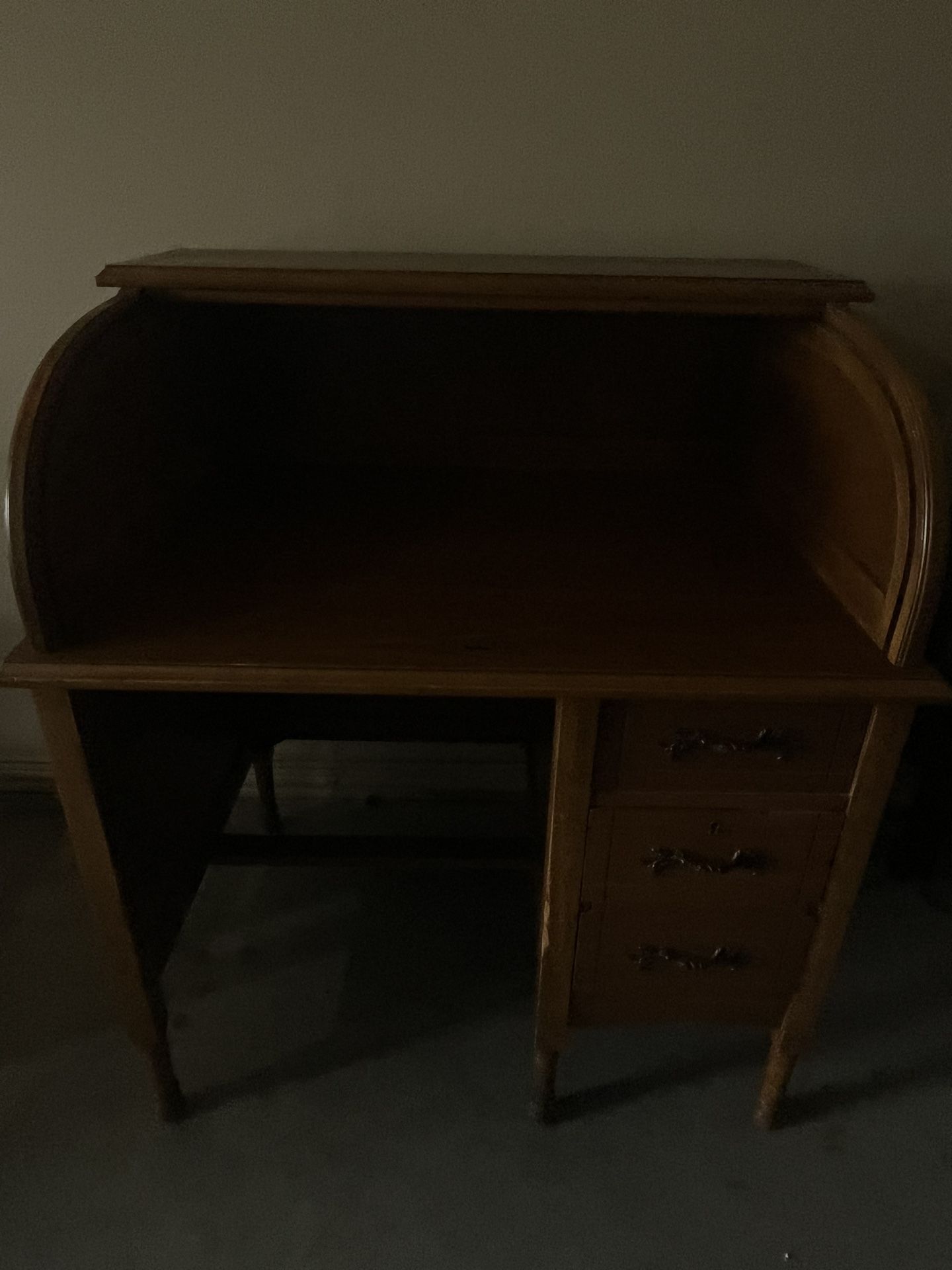 Wooden Desk With Three Drawers No Roll Top