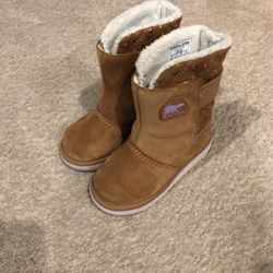 Sorry Boots Size 9