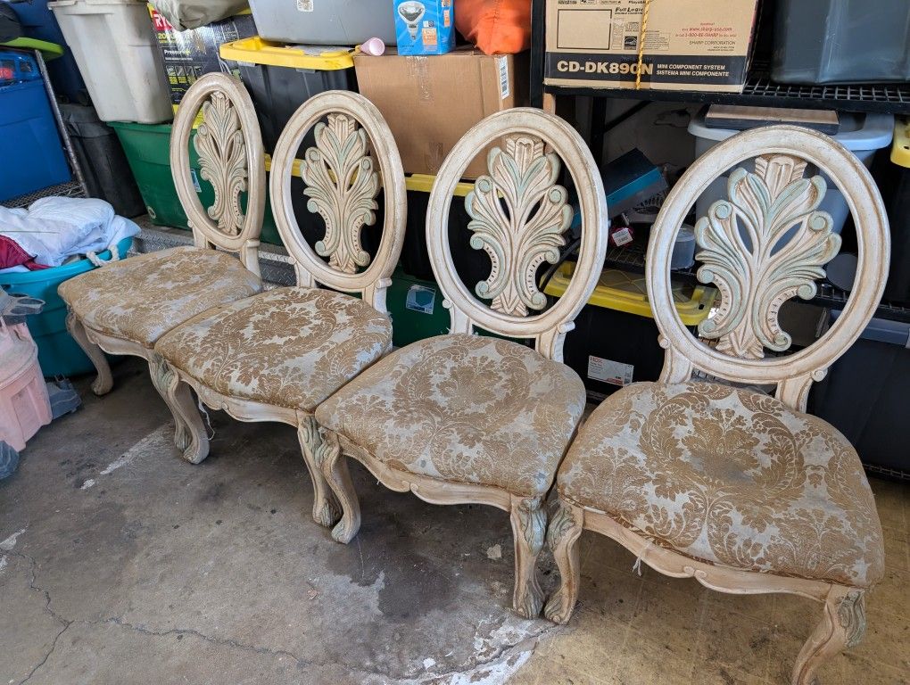 Table Chairs