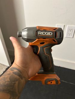 RIDGID 18V Cordless 1/4 in. Impact Driver (Tool Only)