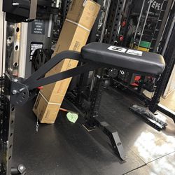 FAGUS Seal Row rack attachment