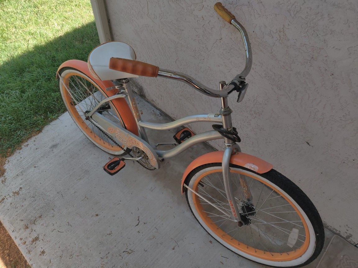 Beach Cruiser Bike