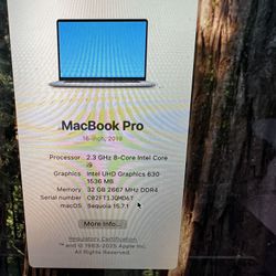 2019 15” Apple MacBook Pro 2.3 I9 32GB 1tb 