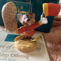 Figurine - Dumbo - Friendship Offering Ornament