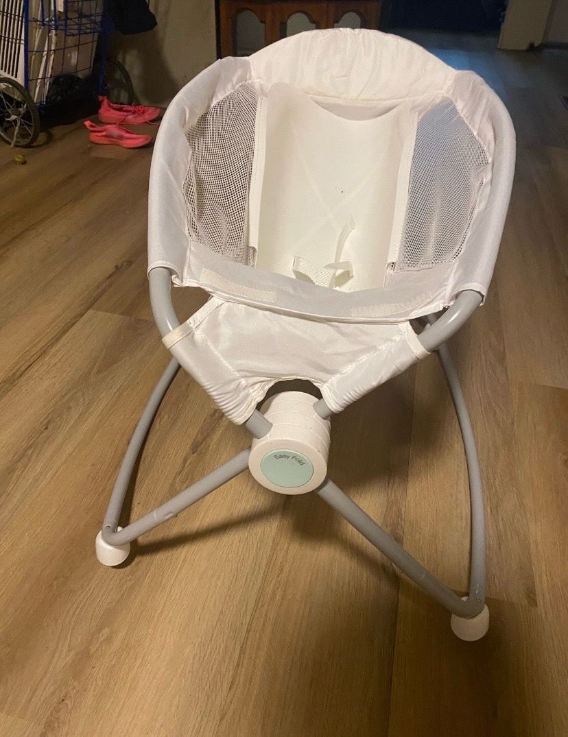 Fisher-Price Easy Fold baby bouncer rocker