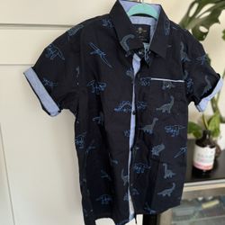 Boy’s Clothes. There About 9 complete sets